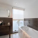 Priory Отель 3*